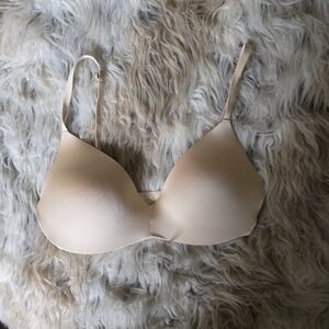 Seamless Nude Bra